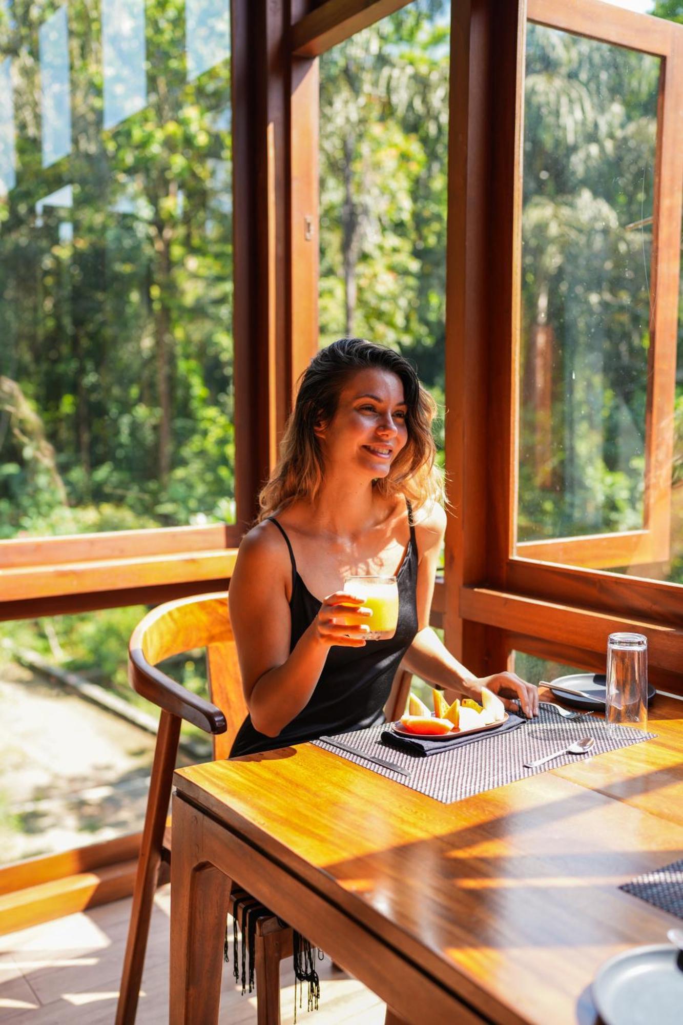 Moksha At Kitulgala - Rainforest Boutique Hotel Exteriör bild